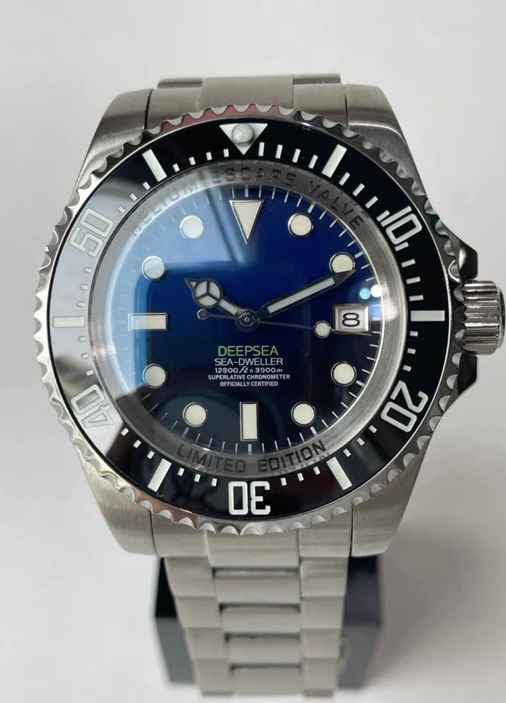 SUBMARINER DEEPSEA BLUE (44mm)