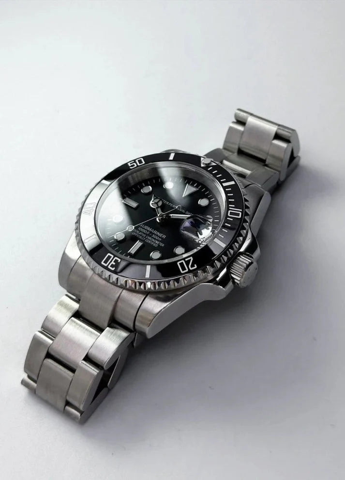 SUBMARINER BLACK