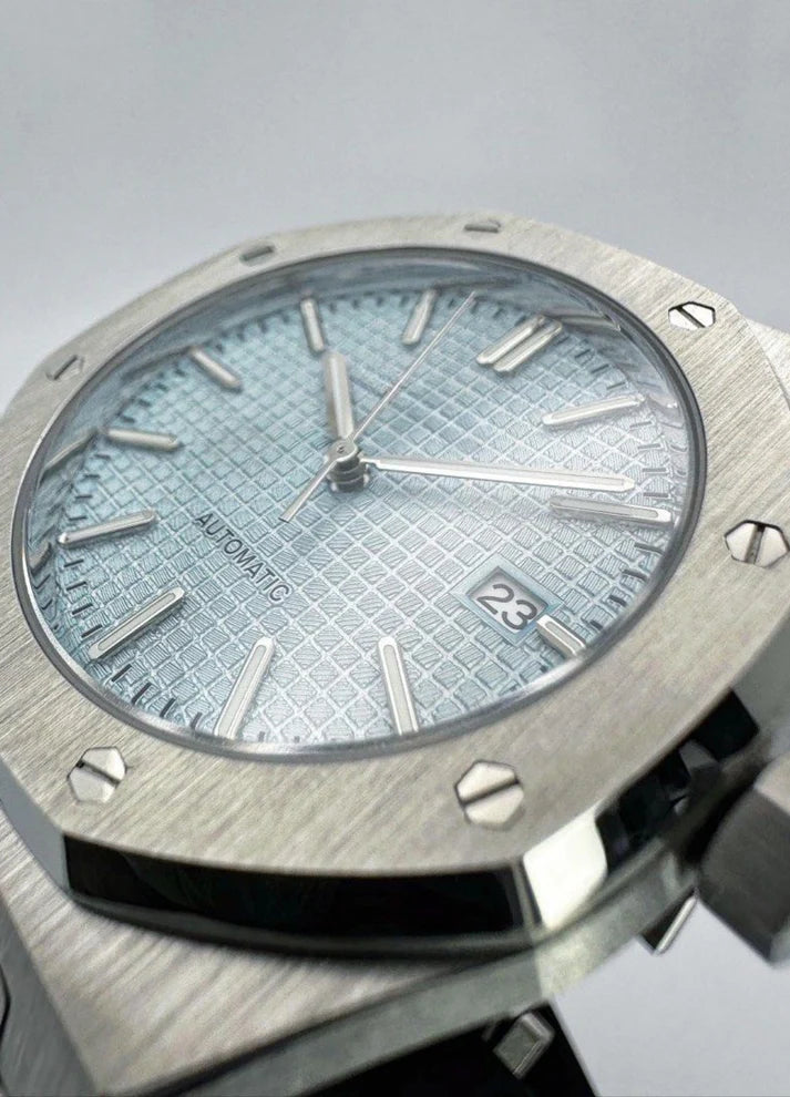ROYAL OAK LIGHT BLUE