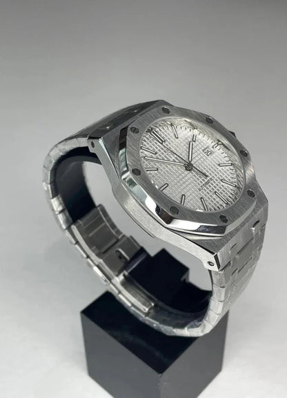 ROYAL OAK SNOW WHITE