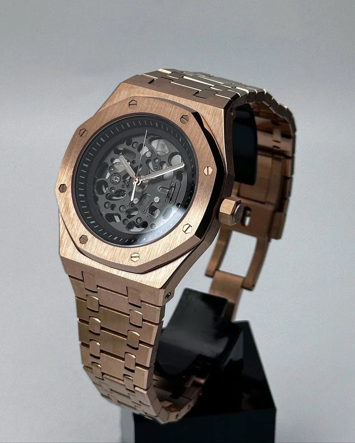ROYAL OAK BLACK SKELETON ROSE