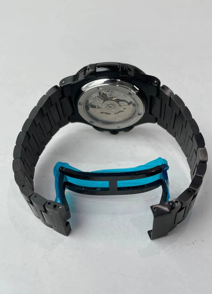 NAUTILUS BLACKED OUT