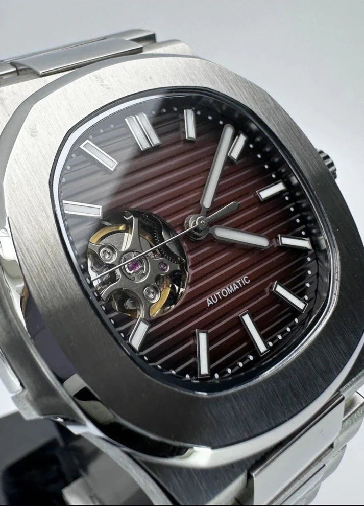 NAUTILUS OPEN HEART BROWN