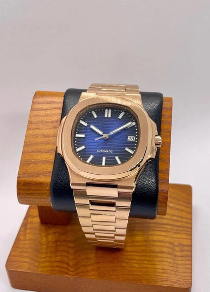 NAUTILUS ROSE GOLD BLUE DIAL