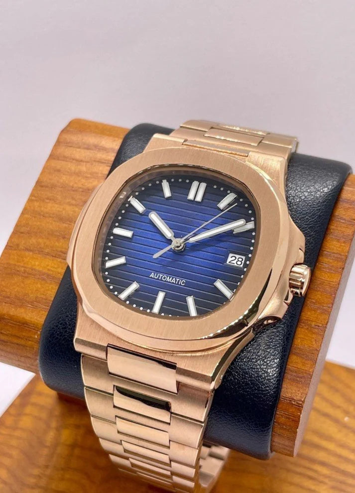 NAUTILUS ROSE GOLD BLUE DIAL