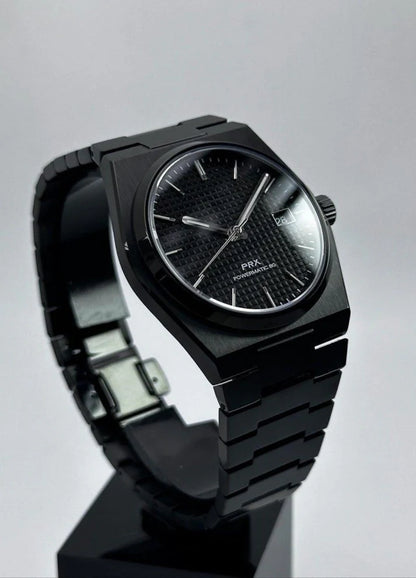 SKYDWELLER BLACKED OUT