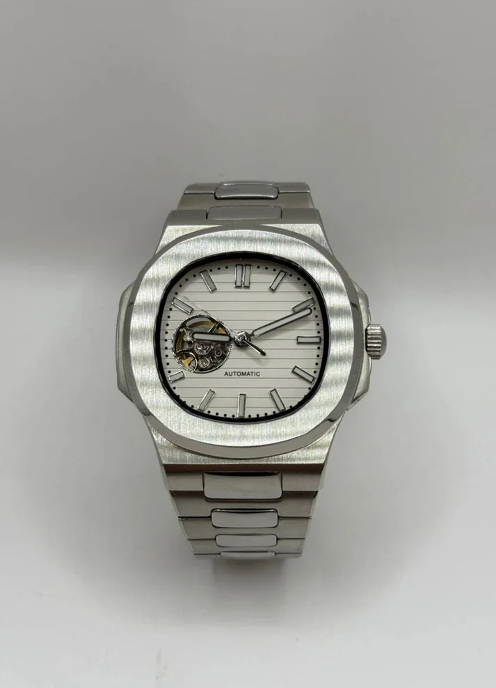 NAUTILUS WHITE MOD (OPEN HEART)