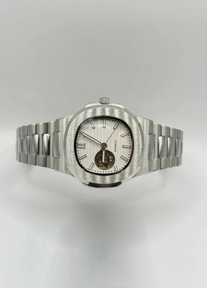 NAUTILUS WHITE MOD (OPEN HEART)