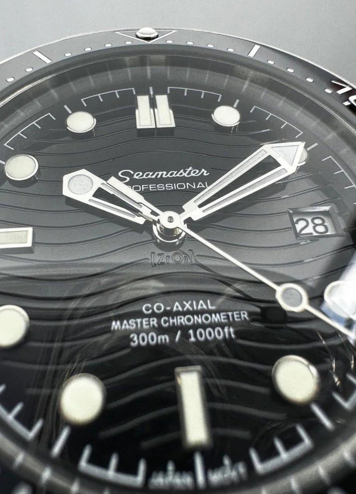 SEAMASTER BLACK