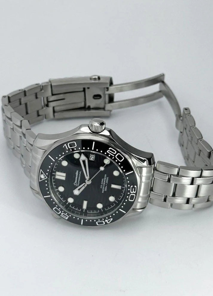 SEAMASTER BLACK