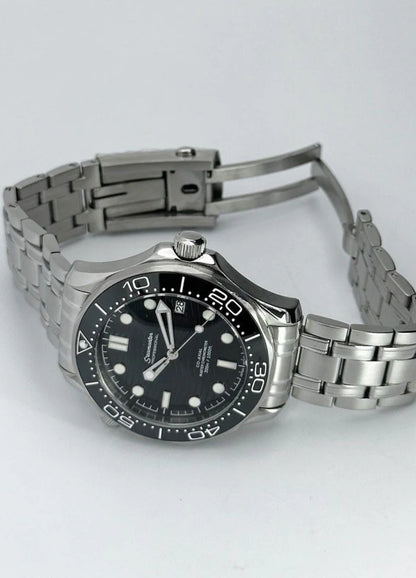 SEAMASTER BLACK